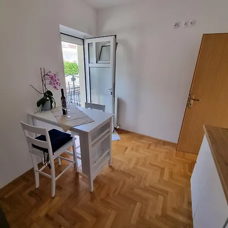 Nina 2 Pax By Interhome * Crikvenica